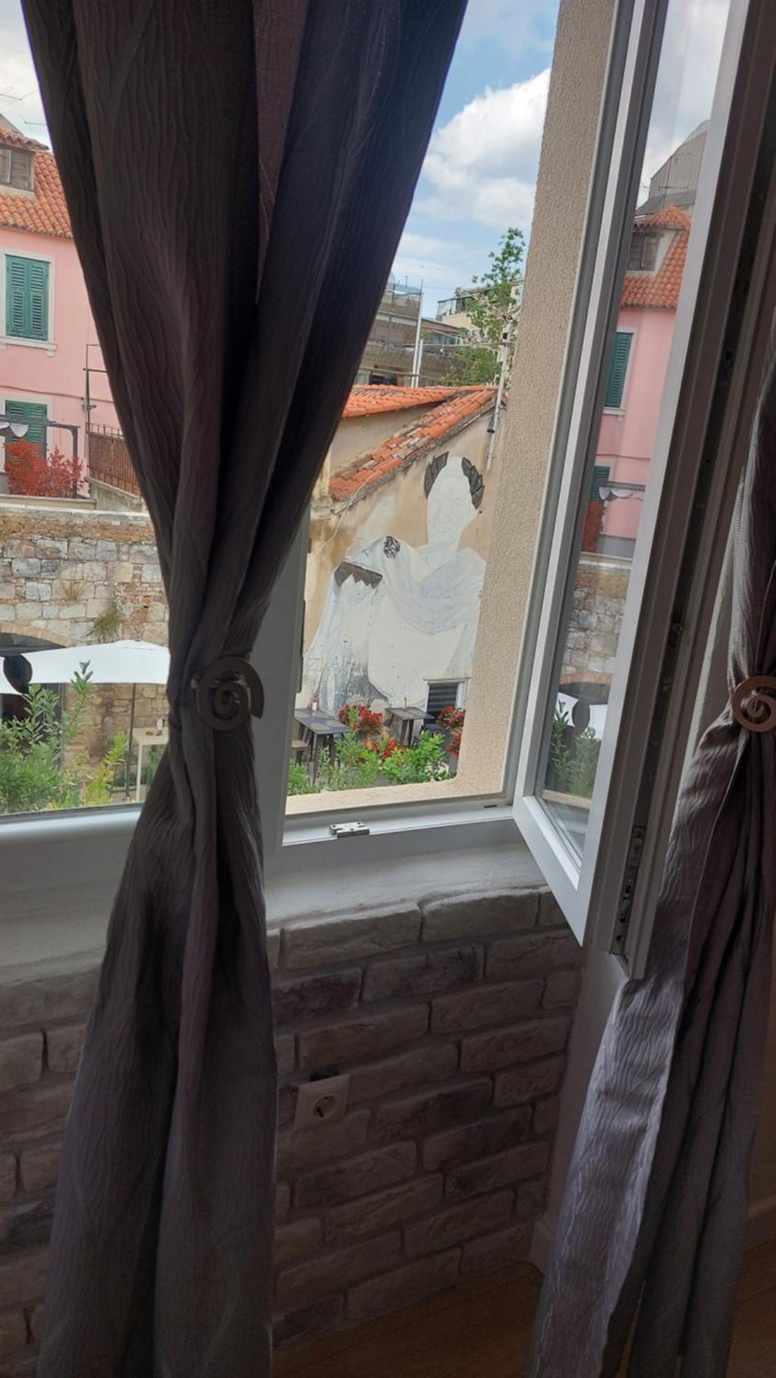 R&E Apartment Split Luaran gambar